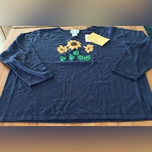 NWT Quacker Factory Sunflower Graphic Navy Women’s Top Size 2x